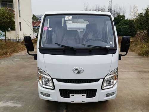 程力威牌CLW5040GSS6ZS型洒水车