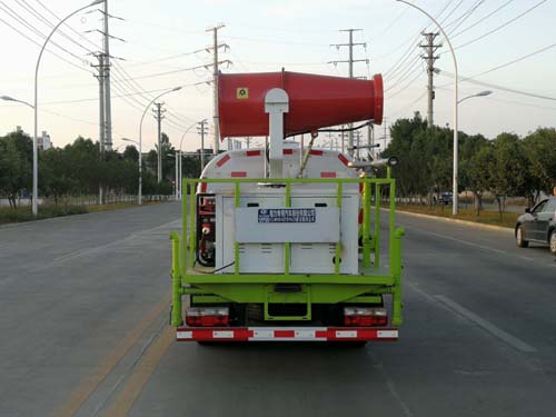 程力威牌CLW5042TDY6ZS型多功能抑尘车