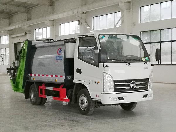 程力威牌CLW5041ZYSK6型压缩式垃圾车