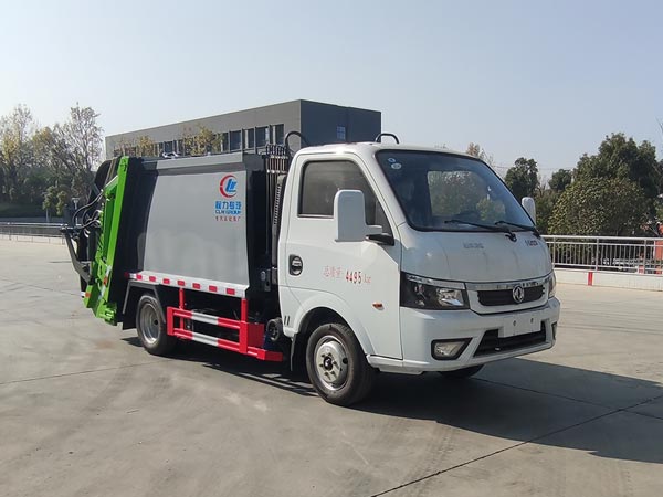 程力威牌CLW5041ZYS6型压缩式垃圾车