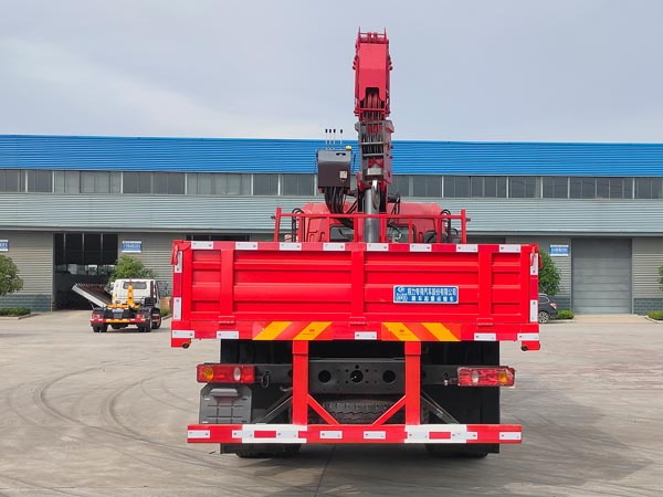 程力威牌CLW5180JSQDDP型随车起重运输车