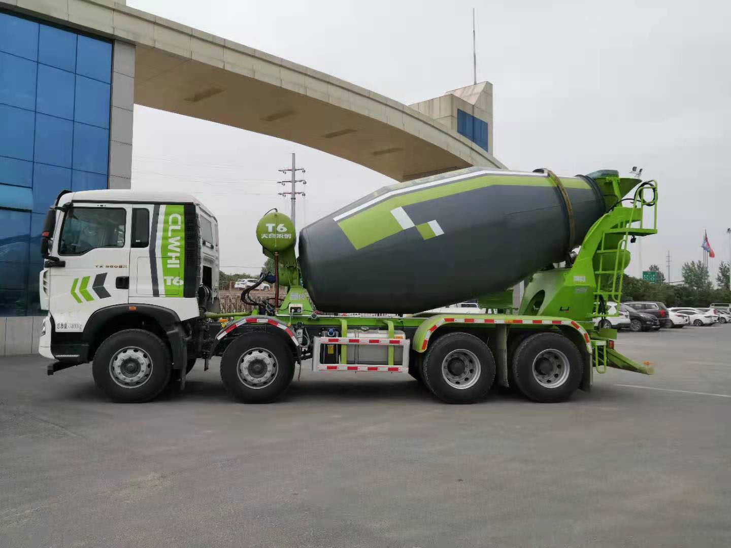 程力重工牌CLH5312GJBZ6型混凝土搅拌运输车