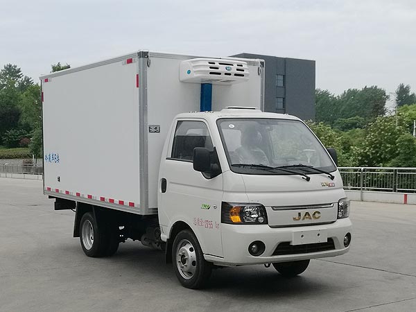 程力威牌CLW5030XLCHDP型冷藏车