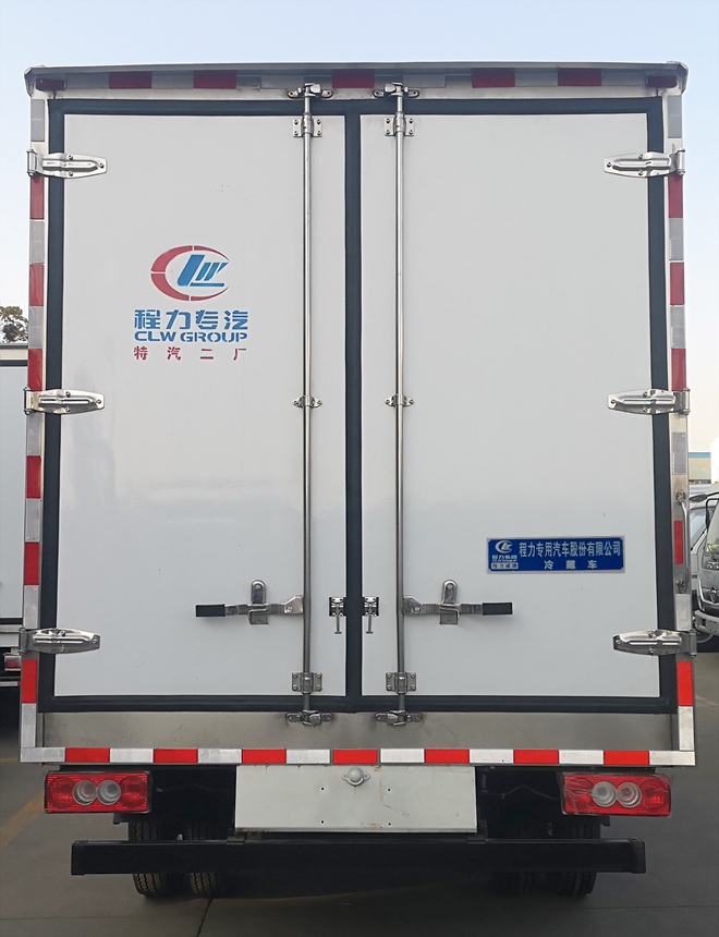 程力威牌CLW5040XLCB6型冷藏车