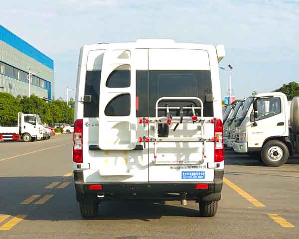 程力牌CL5040XLJ6SX型旅居车