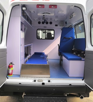 程力威牌CLW5044XJHJ6型救护车